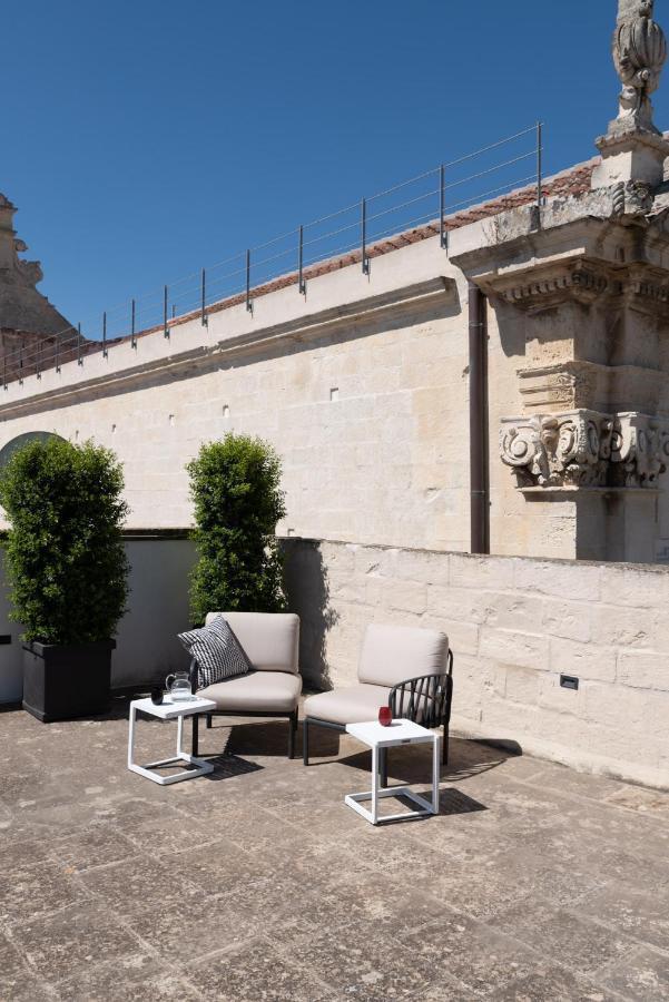 Bed and Breakfast Palazzo Charlie Lecce Exterior foto